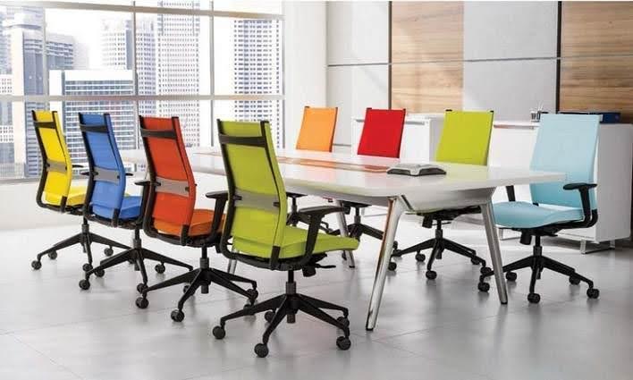 Choosing the Right Meeting Room Chair